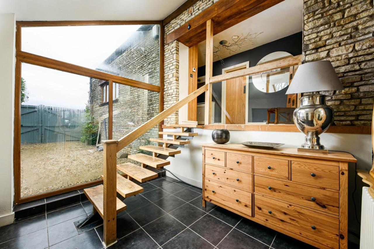 Villa The West Barn Near Bath, Sleeps 24 And 2 Hot Tubs à Bristol Extérieur photo