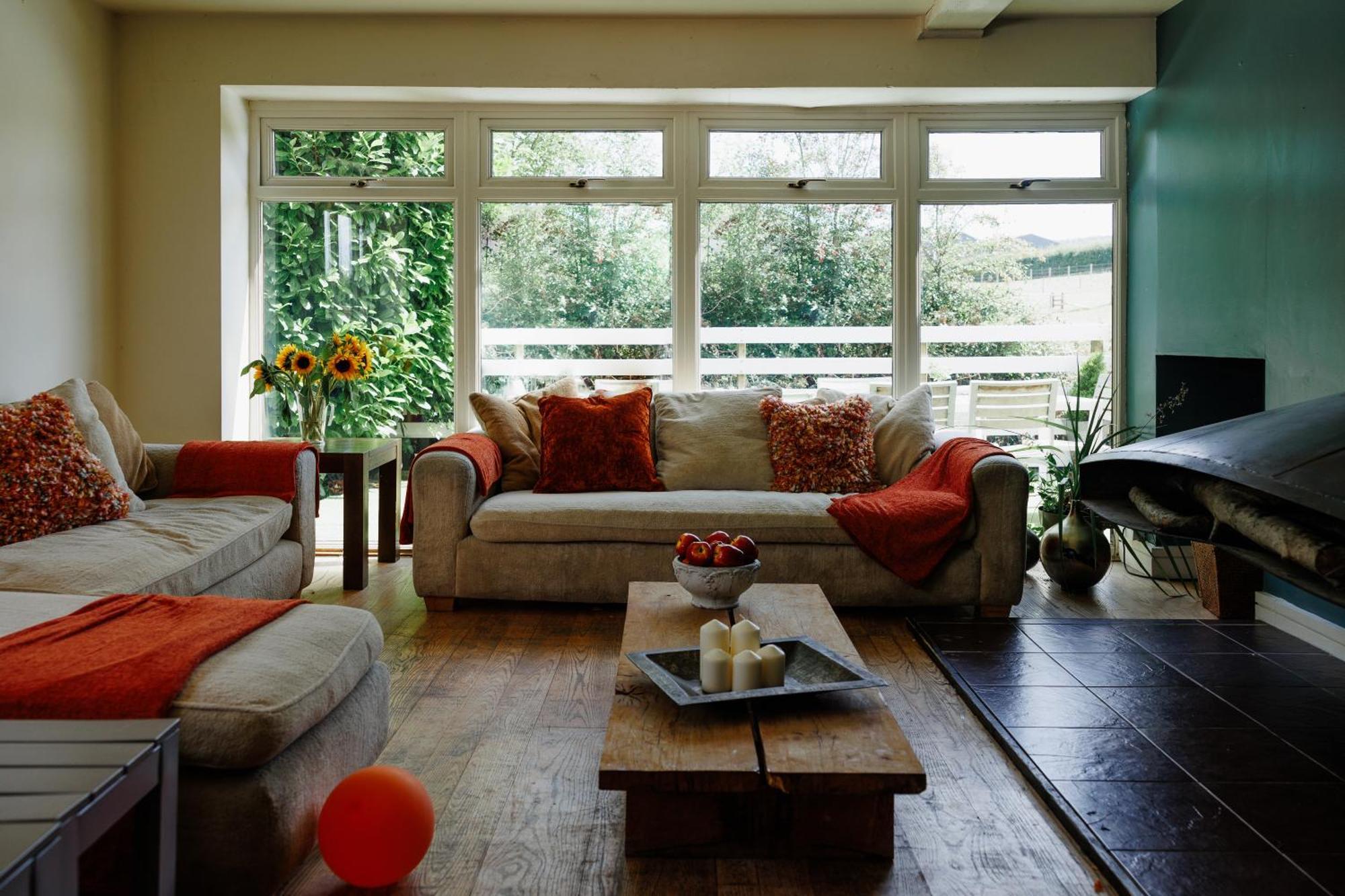 Villa The West Barn Near Bath, Sleeps 24 And 2 Hot Tubs à Bristol Extérieur photo